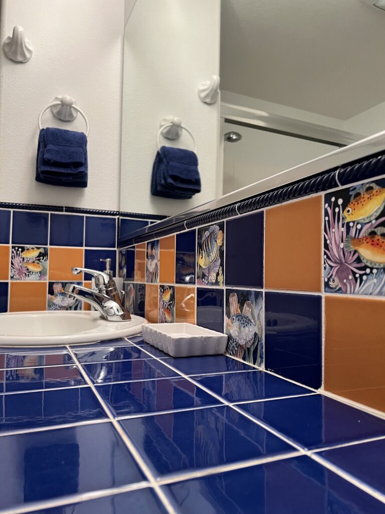 Gray Whale Cove MCA 935 Manzanita Oregon Coast bathroom