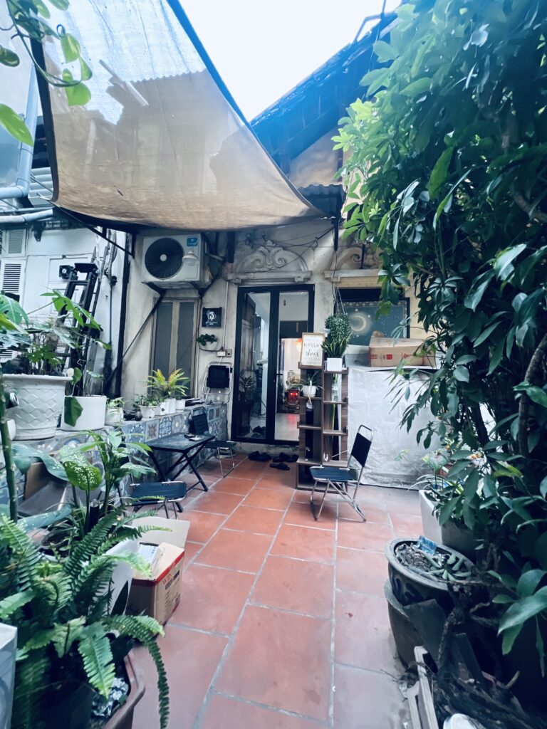 3 OF SPADES TATTOO SHOP HANOI PATIO