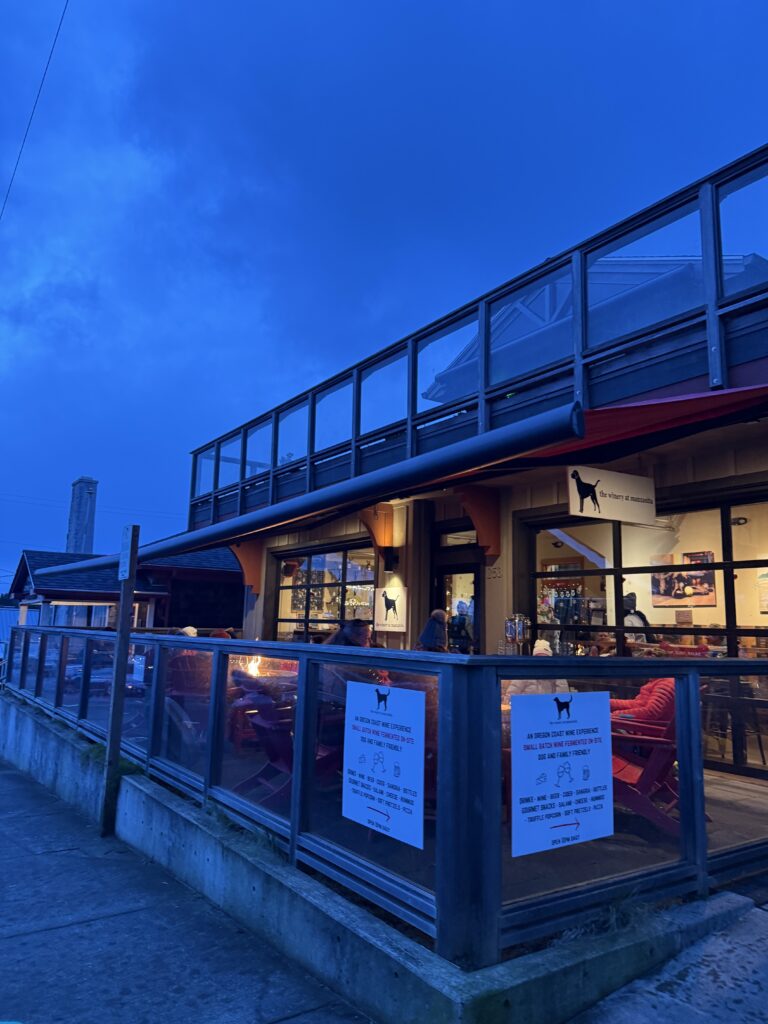 pet-friendly restaurants manzanita manzanita pet-friendly hotels