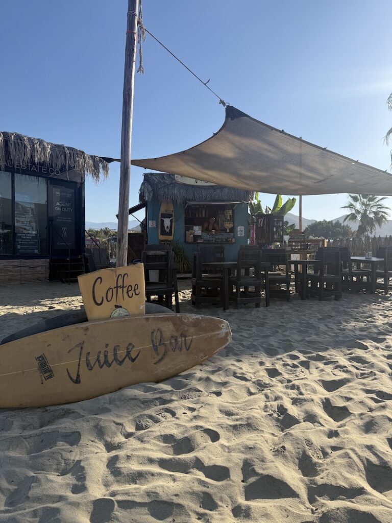 tasi juice bar los cerritos beach baja sur