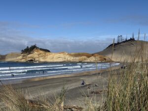 dune pacifc city oregon coast shipping container beach rental dog friendly