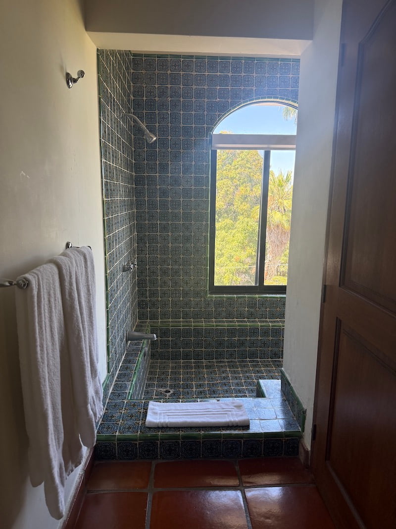 shower suite santa clara